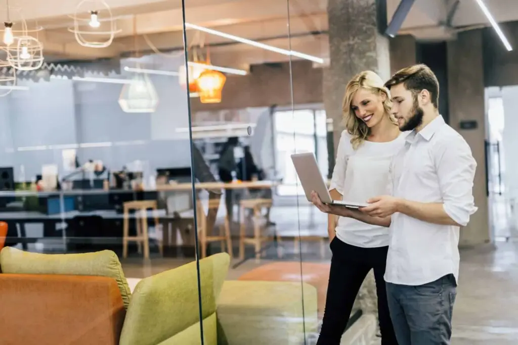 Looking to change roles at your company? 14 tips from leaders