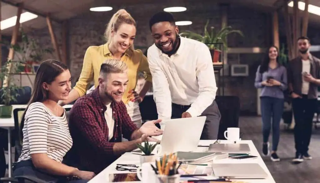 Illustration: Marketing team